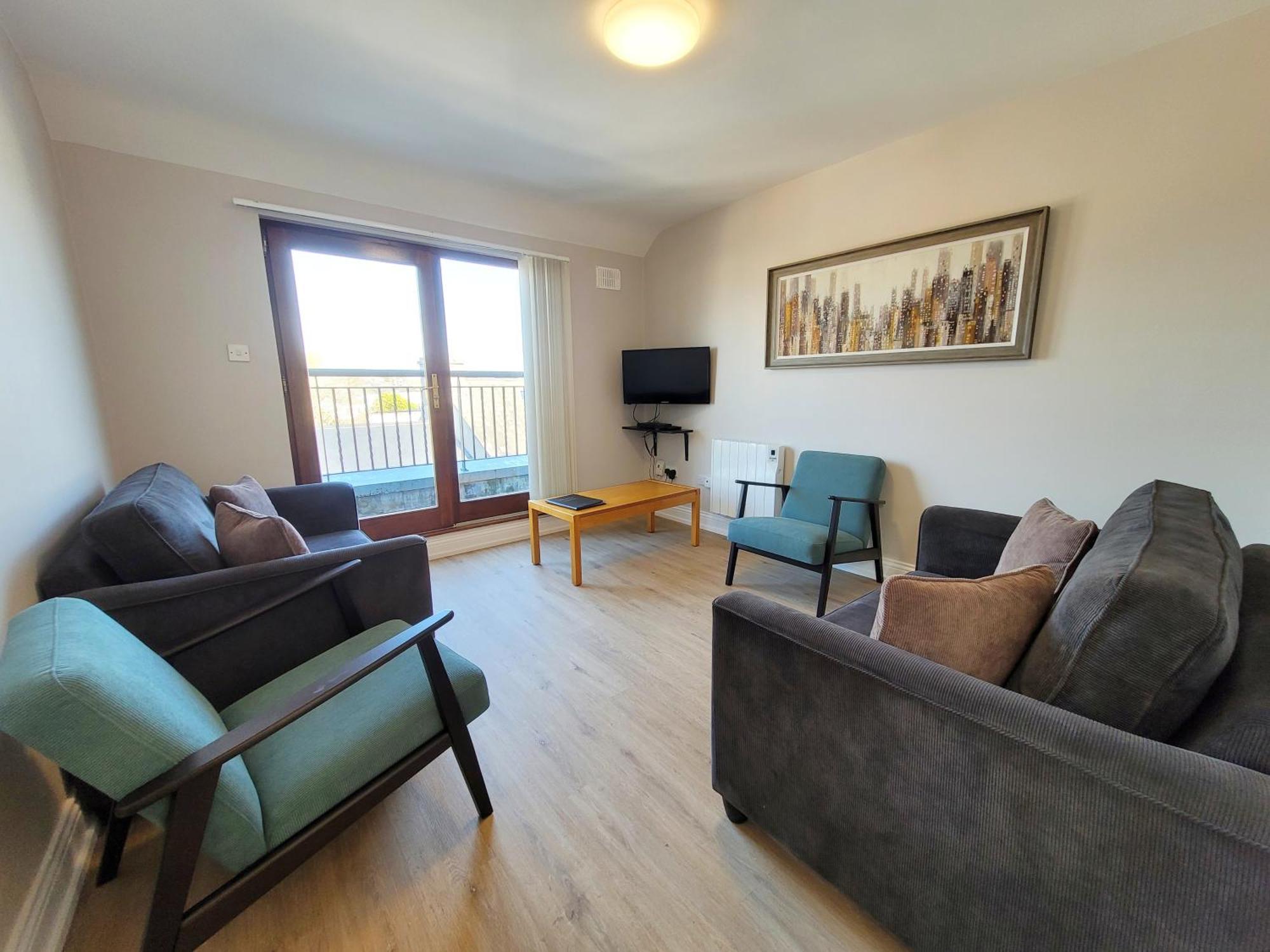 Donegan Court Aparthotel Galway Exterior photo